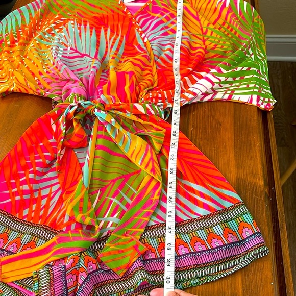 WHITE BIRCH BOUTIQUE ROMPER FLIRTY TROPICAL LOOSE FITTING TOP ELASTIC WAIST L - Picture 8 of 15